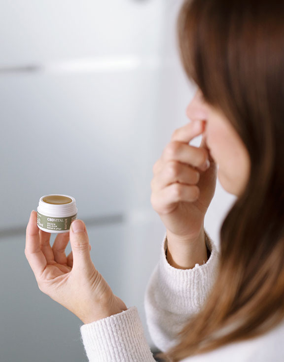 CBD Nasenbalsam - Befreit die Nase CBD Nasenbalsam - Befreit die Nase